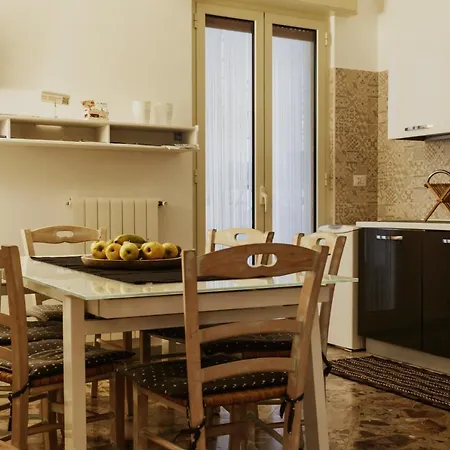 Un Al Mare * Monopoli